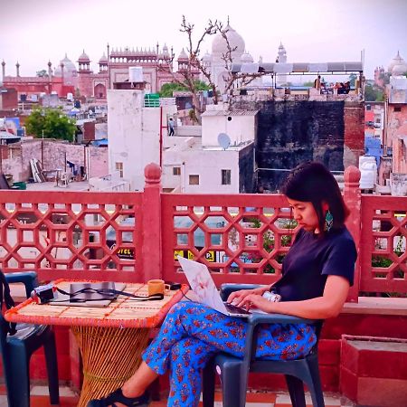 Hotel India Inn Walking Distance From Taj Mahal-- Rooftop Taj Mahal View Agra  Extérieur photo