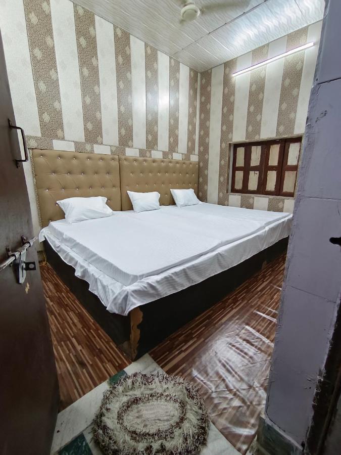 Hotel India Inn Walking Distance From Taj Mahal-- Rooftop Taj Mahal View Agra  Extérieur photo