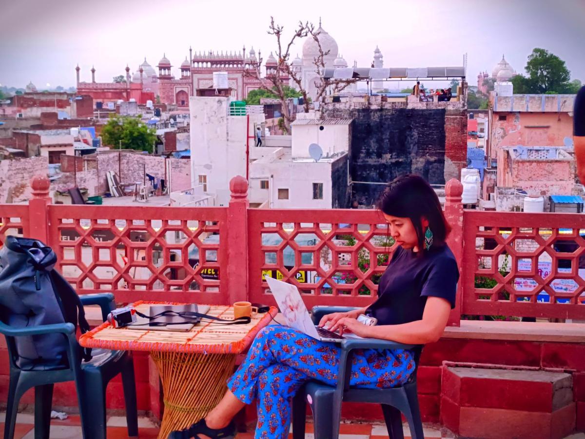 Hotel India Inn Walking Distance From Taj Mahal-- Rooftop Taj Mahal View Agra  Extérieur photo