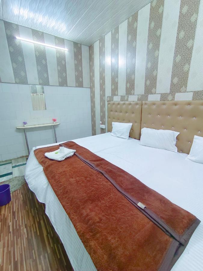 Hotel India Inn Walking Distance From Taj Mahal-- Rooftop Taj Mahal View Agra  Extérieur photo