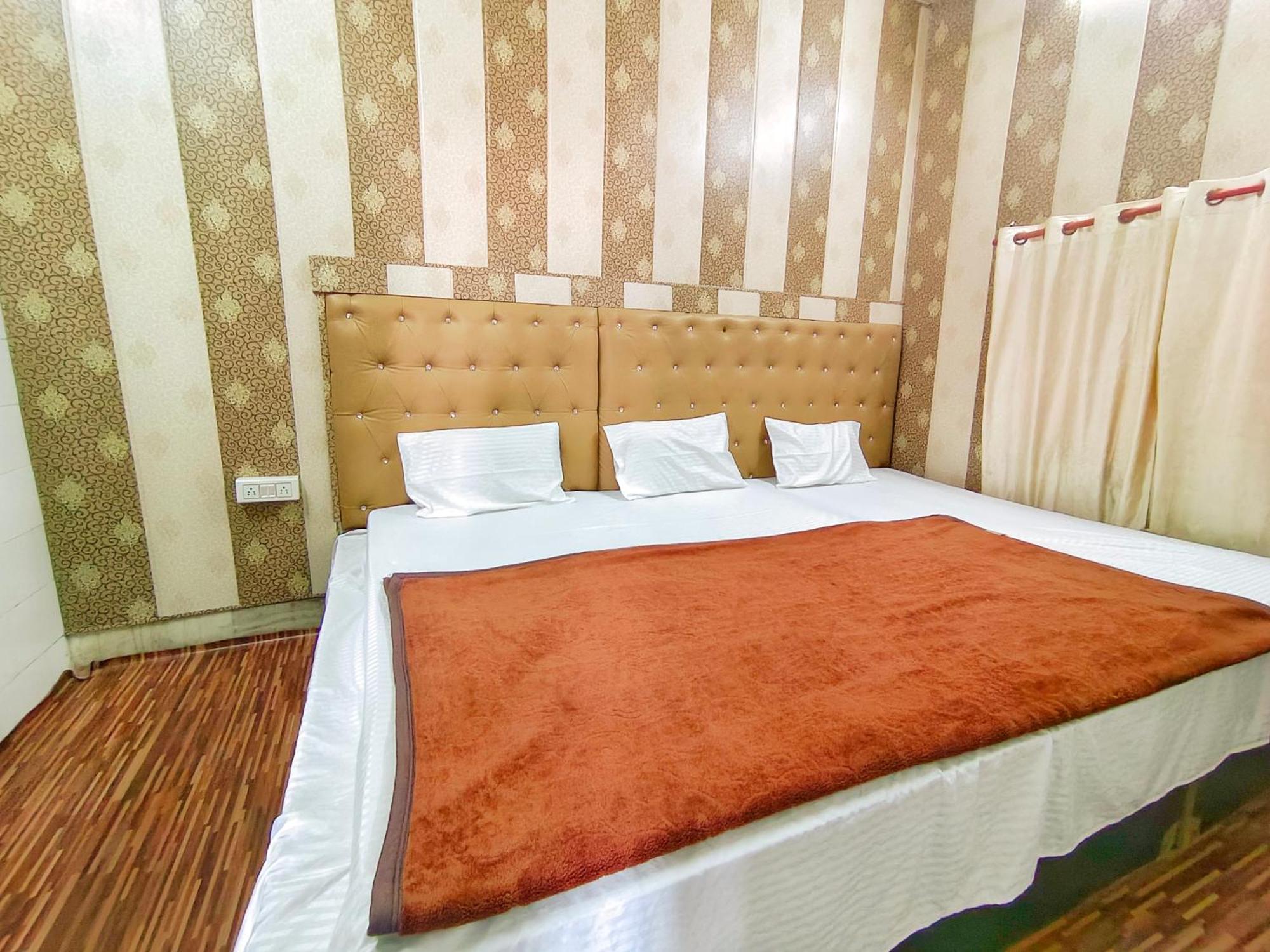 Hotel India Inn Walking Distance From Taj Mahal-- Rooftop Taj Mahal View Agra  Extérieur photo