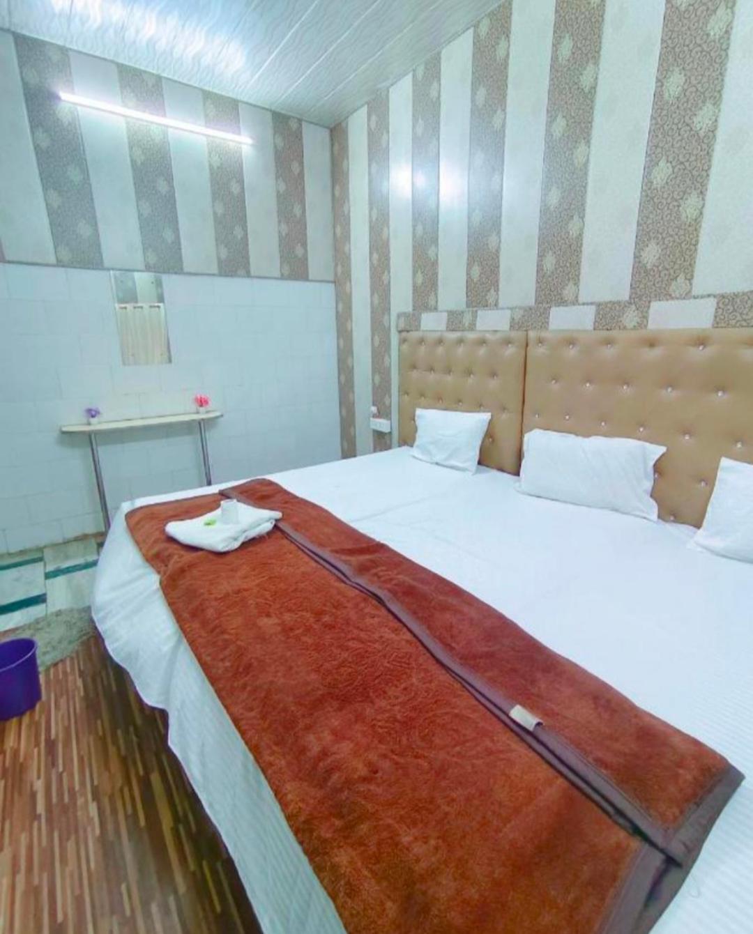 Hotel India Inn Walking Distance From Taj Mahal-- Rooftop Taj Mahal View Agra  Extérieur photo